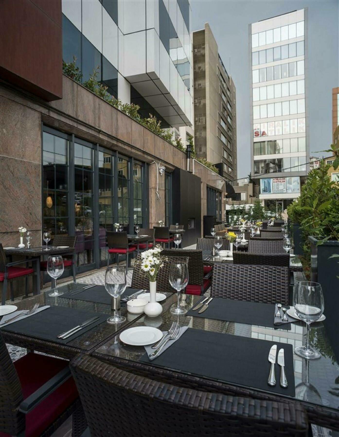 Bilek Hotel Kavacik Istanbul Exterior photo